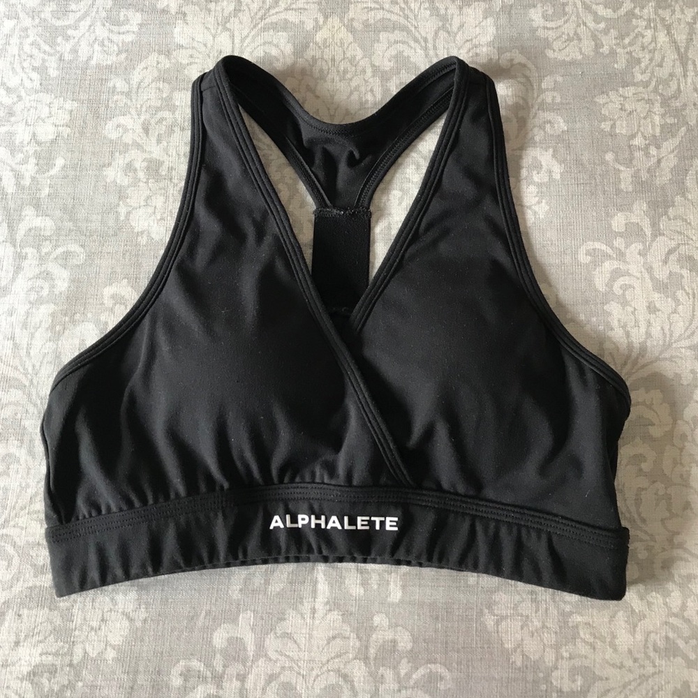 SOLD🎉Alphalete Surface Wrap Bra - Black